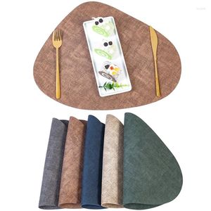 Tapetes de mesa almofada de utensílios de mesa esteira de couro isolamento térmico antiderrapante simples placemats disco para decoração de casa moderna