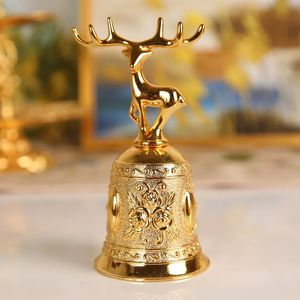 Decorações de Natal Retro Mão Bell Deer Bell Mesa Bell Metal Artesanato Casa Pequenos Ornamentos Decoração de Renas Criativas Presentes de Natal 231024