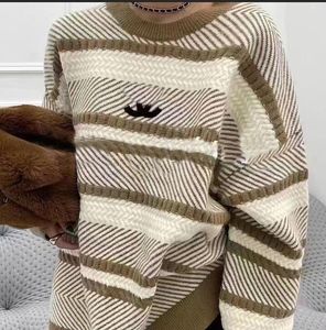 디자이너 여성 스웨터 패션 느슨한 큰 크기의 라운드 목 풀버 자수 줄무늬 색상 일치 니트 캐시미어 긴