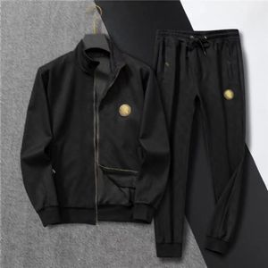 Mens Trailtsits Mektup Baskı Tasarımcı Sıradan Küskütle Hoodies Ceketleri Ter Takımları Spor Giyim Takip Setleri Sweatshirts Uzun Pantolon Kıyafetleri M-3XL