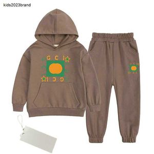 Nuovi vestiti per bambini Felpa con cappuccio BABY Set ragazzi ragazze cotone Abbigliamento bambini Pantaloni maglione sportivo all'aria aperta Set di abbigliamento