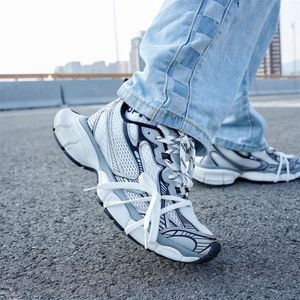 Tasarımcı Sneaker Ayakkabı 3xl Sıradan Ayakkabı On Jogging Sports Kadın Ayakkabıları B Ayakkabı Tasarımcı Ayakkabı C0SNL
