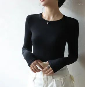 Женские футболки Черная рубашка с круглым вырезом и низом для женщин с длинными рукавами