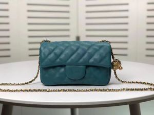 9a Kadın Tasarımcı Çanta Moda Çanta Omuz Omuz Çantası Crossbody Çanta Yüksek Sınıf Klasik Küçük Altın Top Dekorasyon Yöntemi Sopa Deri Derek Renk Çantası Çanta