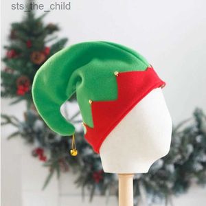 Berretti con teschio/berretti da elfo in peluche realizzati con decorazione a campana in metallo per cappelli di Natale aiutanti di Babbo Natale in colori fortemente contrastanti DropShippingL231025