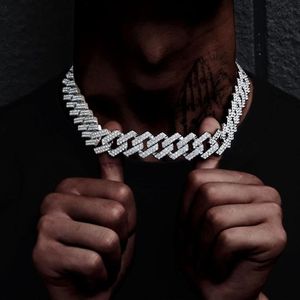 Naszyjniki wisiorek Wysokiej jakości mrożone mężczyzn biżuteria 5a CZ Hip Hop Bling Micro Pave 19 mm Cuban Link Łańcuch duży ciężki naszyjnik 270R