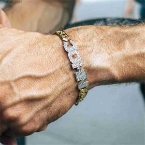 Charm-Armbänder Benutzerdefiniertes Namensarmband mit Mariner-Kette für Männer Personalisierter 18 Karat vergoldeter Namensschild-Schmuck Edelstahl-Armreif Beste Geschenke Q231025