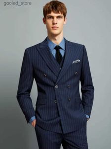 Erkek Suit Blazers Erkek Çizgili Takım Klasik lacivert Resmi İş Düğün Takım Çifte Brezik Damat Balo Moda Slim 2pc Blazer Pant Q231025