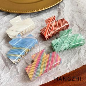 Hair Clips HANGZHI Colorful Striped Square Grab Clip Simple Acrylic Headwear Daily Commuter Shower Accessories For Women