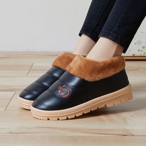 Mężczyźni Pantoufle Projektant Slipper Womans Fashion Róż Szare białka Granular Masaż Klasyki Plaży Slajd Sandał na zewnątrz Czarne białe masaże Warmów Rozmiar 36-41