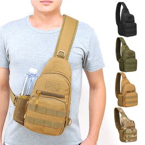 Utomhusväskor Militär Taktisk axelväska 800D Oxford Tyg Chest Sling Molle Nylon Army Trekking Crossbody för män Vandring camping 231024