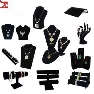 Smyckestativ Black Velvet Series Arrangör Holder Träsmycken Halsband Bangle Earring Watch T Bar Storage Showcase 231025