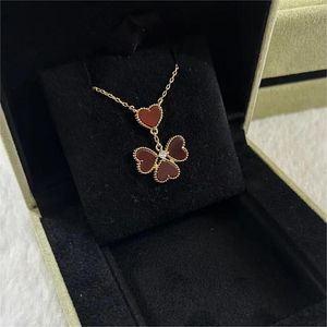 Marke Luxury Love Heart Designer Anhänger Halsketten Süßrot 4 Herzen 18K Roségold Schöne Halskette Hochzeit Schmuck Geschenk