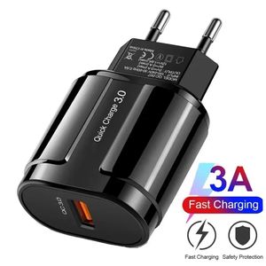 Adattatore USB per telefono caricatore da muro QC 3.0 da 18 W 3A Carica rapida rapida Spina UE USA per iPhone Samsung Xiaomi Android