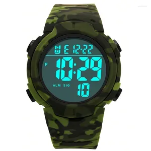 Zespół na rękę na rękę Digital Men Watch 10 lat życia baterii 5Bar Waterproof Japan Ruch Porch Super łatwy do odczytania