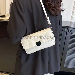 Shoulder Bags Handbags New fashion ladies' heart precious bag Crossbody design shoulder bags women's daily bags toast purse pooch bagsstylishhandbagsstore