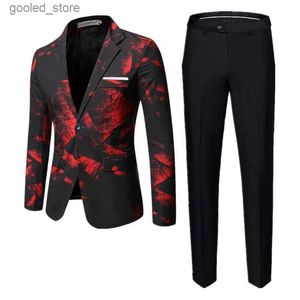 Erkek Suit Blazers Yeni Erkekler İş Rahat Baskılı Takım Kıyafet Ceket ve Pantolon Kırmızı /Mavi Moda Erkekler Düğün Dans Partisi İnce Fit Smokin Elbise Q231025
