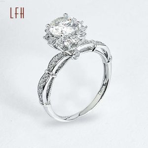 Womens Solid Jewelry Wedding Rings Romantic Fashion Moissanite Ring Gold 18k Luxury Diamonds Real Pure 18k Couple Round