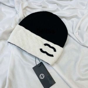 Designer Beanie Letter Women Winter Hat Luxury Outdoor Beanie Bonnet Man Head Warm Cashmere Sticked Skull Cap Trucker Mittade hattar