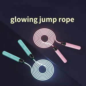 Jump Ropes Jump Rope Justerbar Night Light Jump Rope Fitness Home LED Ultra-Thin Sports Operation Rope Light Body 231025