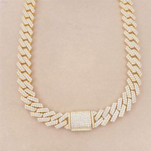 Dziedzający mężczyźni Naszyjnik 925 srebrny 15 mm VVS MOISSANITE Cuban Link Łańcuch