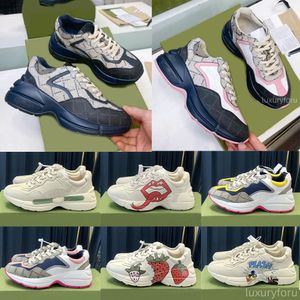 Tasarımcı Retro Sneakers Sıradan Ayakkabı Erkek Kadınlar Platform Eski Baba Ayakkabı Lüks Moda Spor Bej Bej Tuval Deri Ayakkabı Açık Kalın Solmuş Eğitimler