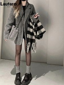 Women's Wool Blends Lautaro Autumn Winter Grey Black Warm Soft Woolen Blazer Women Long Sleeve Single Breasted Korean Fashion in Coats Jackets 231026