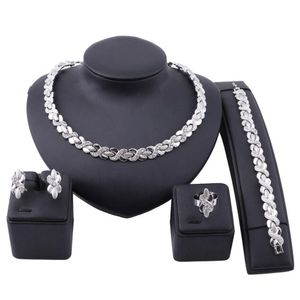 Set di gioielli di dichiarazione Set di gioielli di collana di colore oro argento di marca Dubai Set di accessori per donna da sposa nigeriani interi276J