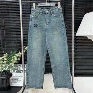 Full Rhinestone Denim Pants broderade brevdesigner jeans för kvinnor klassiska mode jean byxor streetwear