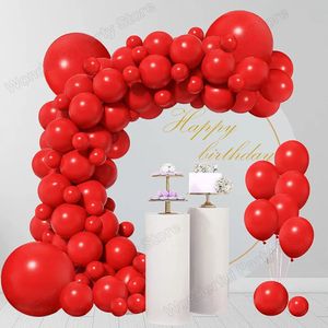Noel Süslemeleri 75pcs Kırmızı Balon Çelenk Kemeri Kiti Sevgililer Günü Balonları Düğün Doğum Günü Bebek Duş Partisi 231026