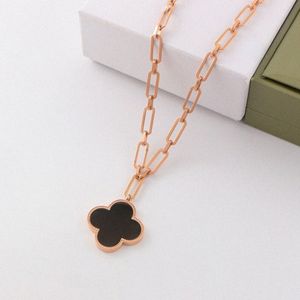 Jewelry for Women Flowers Four-leaf Clover Pendant Necklace Gold Stainless Steel Fashional Necklaces Gift Wedding Party Jewekep2#