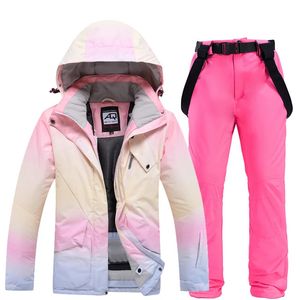 Kayak Takımları Moda Renk Eşleşmesi Kayak Takım Kadın Rüzgar Proof Squops Snowboard Ceket ve Pantolon Takım Kadın Snowsuit Kostümleri 231025