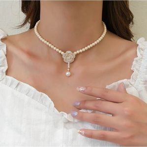 Camellia Necklace For women Elegant Girls Pearl Pendahnts Necklace Fashion Vintage Tassel Chorker Chains Wedding Party Jewelry Necklaces