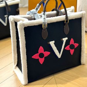 Fashion Designer bag Classic teddy bear series can be portable or crossbody size 41cm folding box Hand-held crossbody bag