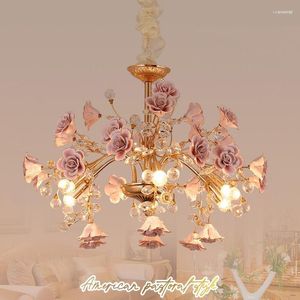 Żyrandole sypialnia światło luksus kryształowy żyrandol europejski gałąź brzoskwiniowy proszek ceramiczny latarnia Rose 2023 rok dekoracyjny