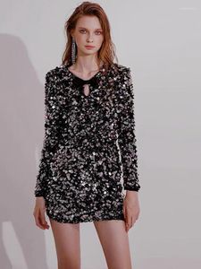 Casual Dresses High Street est 2023 Designer Fashion Women's Sexig paljett V-Neck Slim Montering Dress