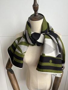 Sciarpe 2023 Arrivo Autunno Inverno Verde 140 Cm Sciarpa 70% Cashmere 30% Seta Avvolgente Per Le Donne Lady Girl Regalo