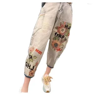 Jeans da donna Primavera europea e autunno 2023 Industria pesante lavato Old Fashion Impreziosito con diamanti ricamati Denim Halen Crop Casual