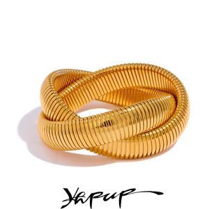 Bangle YHPUP 316L Rostfritt stål Wide Heavy Metal Stackable Armband Bangle Waterproof 18K PVD Plated Texture Charm Uttalande smycken 231025