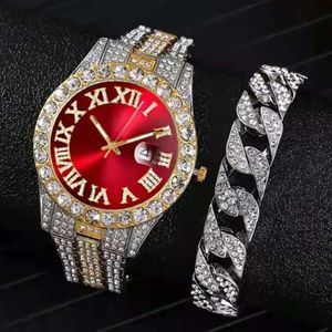 Kvinnors klockor Full Iced Out Watch Armband för män Big Gold Cuban Chain Hip Hop Clocks Watch Men Miami Rhinestone Prong Pave CZ Bling Jewelry 231025