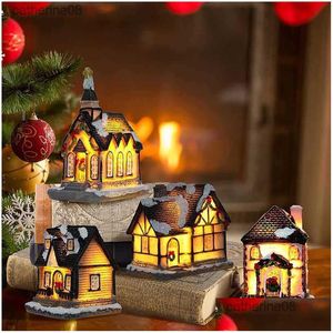 Weihnachtsdekorationen Light House Village für Zuhause Weihnachtsgeschenke Ornamente Neujahr 2023 Natale Navidad Noel L230621 Drop Delivery Garden Dhqve