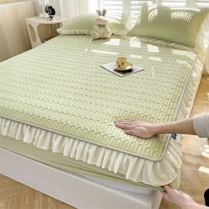 Bed Skirt Home Textiles Fitted Sheet Pillowcase Set Summer Cool Latex Nonslip Elastic Band Bedspread Mattress Protector Cover 231026