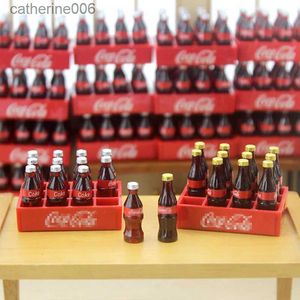 Cozinhas brincar com comida 1 conjunto 12 peças mini coca-cola bebidas 1/6 1/12 casa de boneca comida em miniatura bebidas fingir brincar brinquedos de cozinha para acessórios de boneca blyth ob11L231026