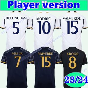 Player version 23 24 Alaba Vini Jr. Kroos herr fotbollströjor Bellingham Modric Rodryo Camaveringa Vaerde Tchouameni hem borta 3: e