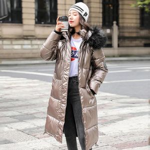 女性のトレンチコートファーカラーxロング冬用ジャケット女性ソリッドフード付き韓国スタイルパーカス女性プラスサイズとエポーレット光沢のある厚い