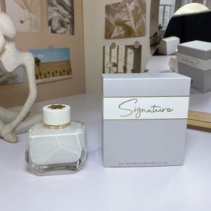 Neue 90-ml-Signature-Parfümflasche mit weißer Tinte, Damenduft, blumig-orientalische Noten, Eau de Toilette, EDP, langanhaltender Duft, Kölnischwasser-Spray, schnelle Lieferung