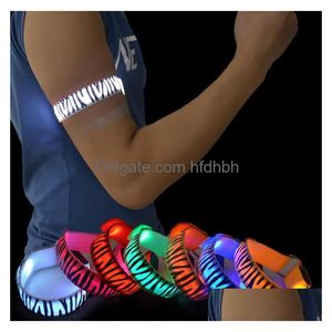 Novelty Lighting Party Led Armband Decoration Bracelets Running Cycling Exercise Glow Light Up In Dark Night Gear Safety Reflective Dhagc