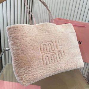 Designer Bag Mius Limited Cute Candy Color Design Fur One Shoulder Tote Bag Original Reproduction