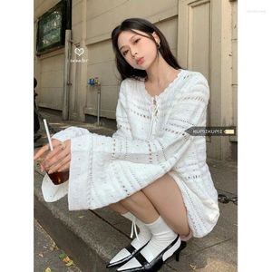 Kvinnors tröjor Hikigawa Casual Solid Hollow Out Women O Neck Long Sleeve Pullovers Sweet All Match Loose Grunge Jumpers
