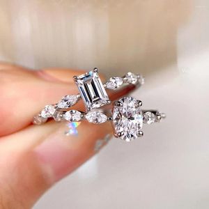 Pierścienie klastrowe WPB S925 STREBLING SREBRNE prostokątne Diamentowe Diamentowe Damowe Błyszczące Diamenty Wysokie Węglone Diamenty Luksusowe prezenty biżuterii Party